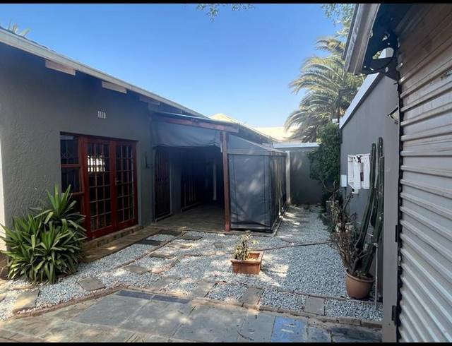 2 BEDROOM PROPERTY TO RENT IN WESTDENE